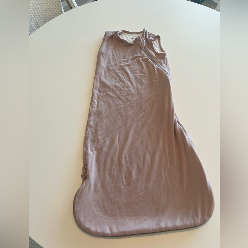 Kyte sleep bag in Sunset 0.5 tog size: Small